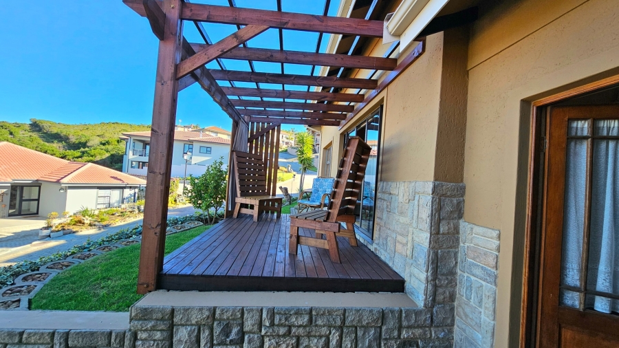 3 Bedroom Property for Sale in Avonddans Western Cape